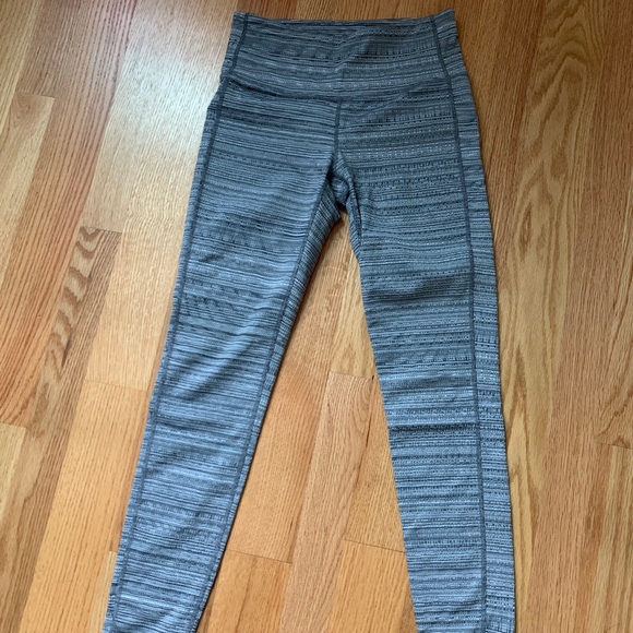 ATHLETA LEGGINGS - Picture 1 of 3